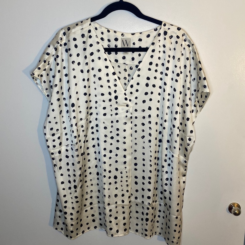 Worthington Black and White Polka Dot V Neck Blouse - Size 2X